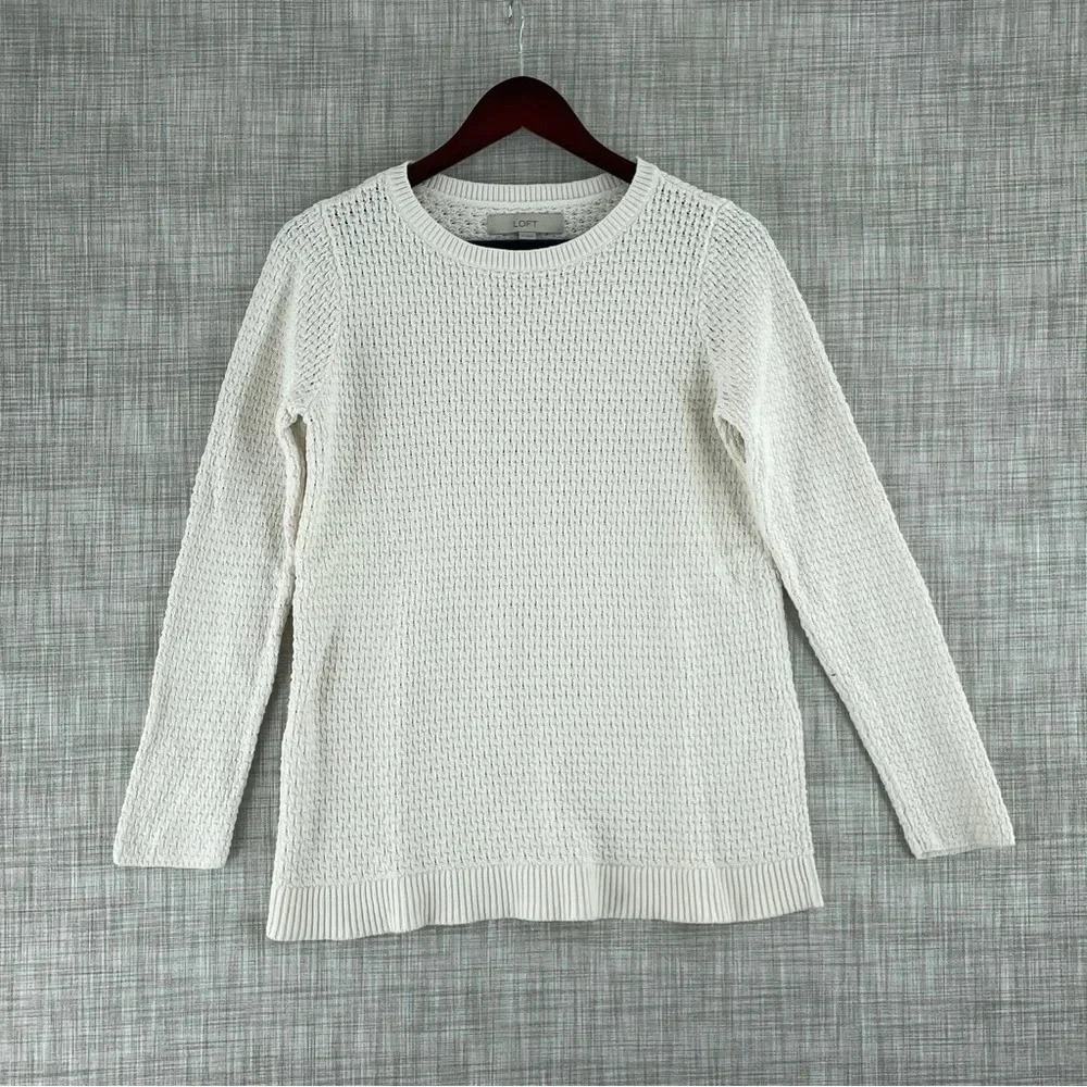 LOFT Womens Size M long sleeve knit sweater off white 2413